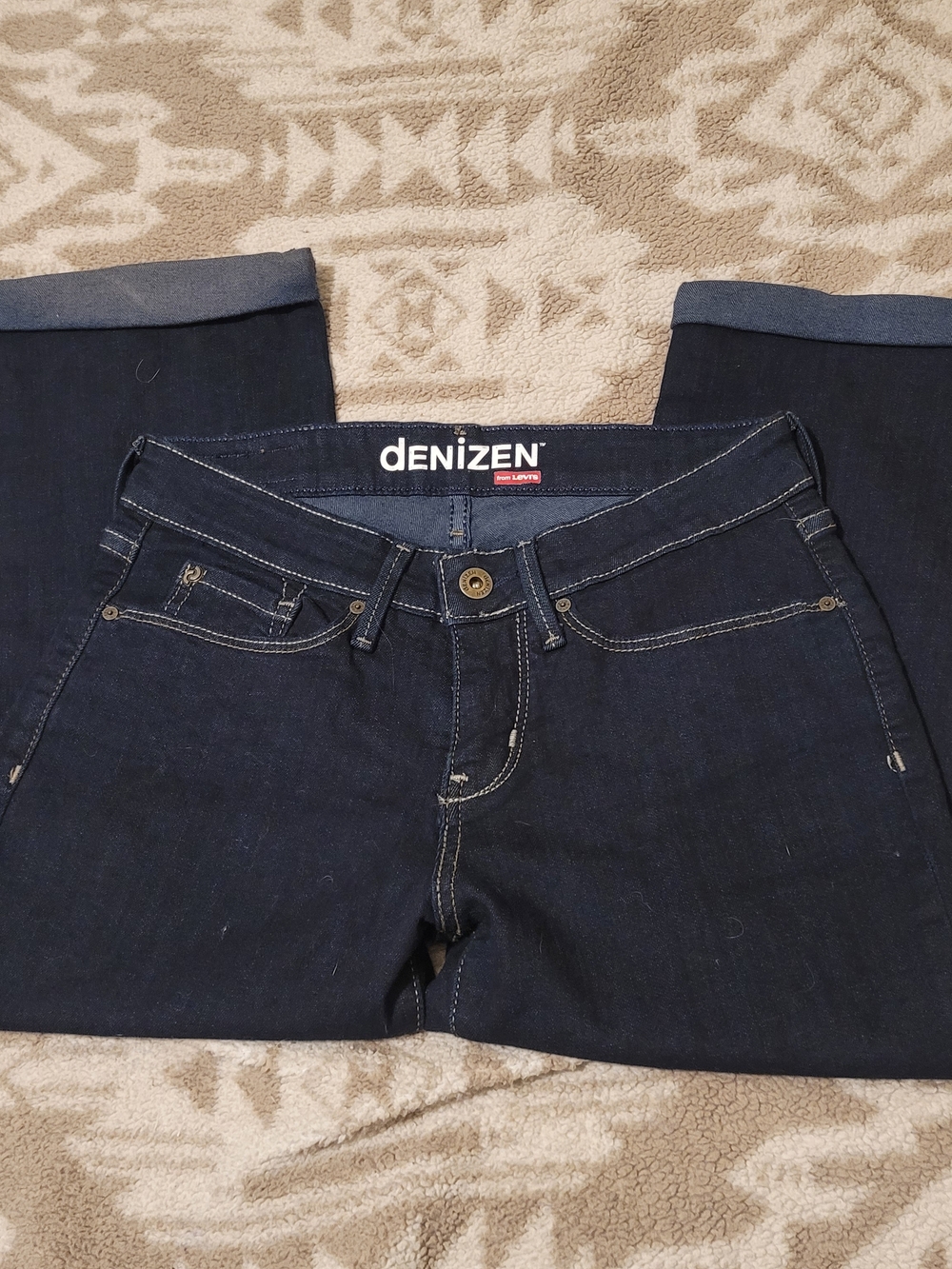 Denizen from Levi's Dark Blue Capri Jeans